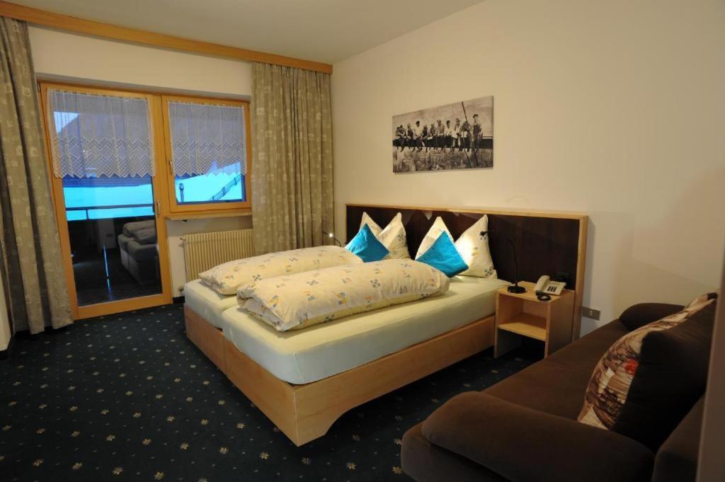 Hotel Martellerhof エクステリア 写真