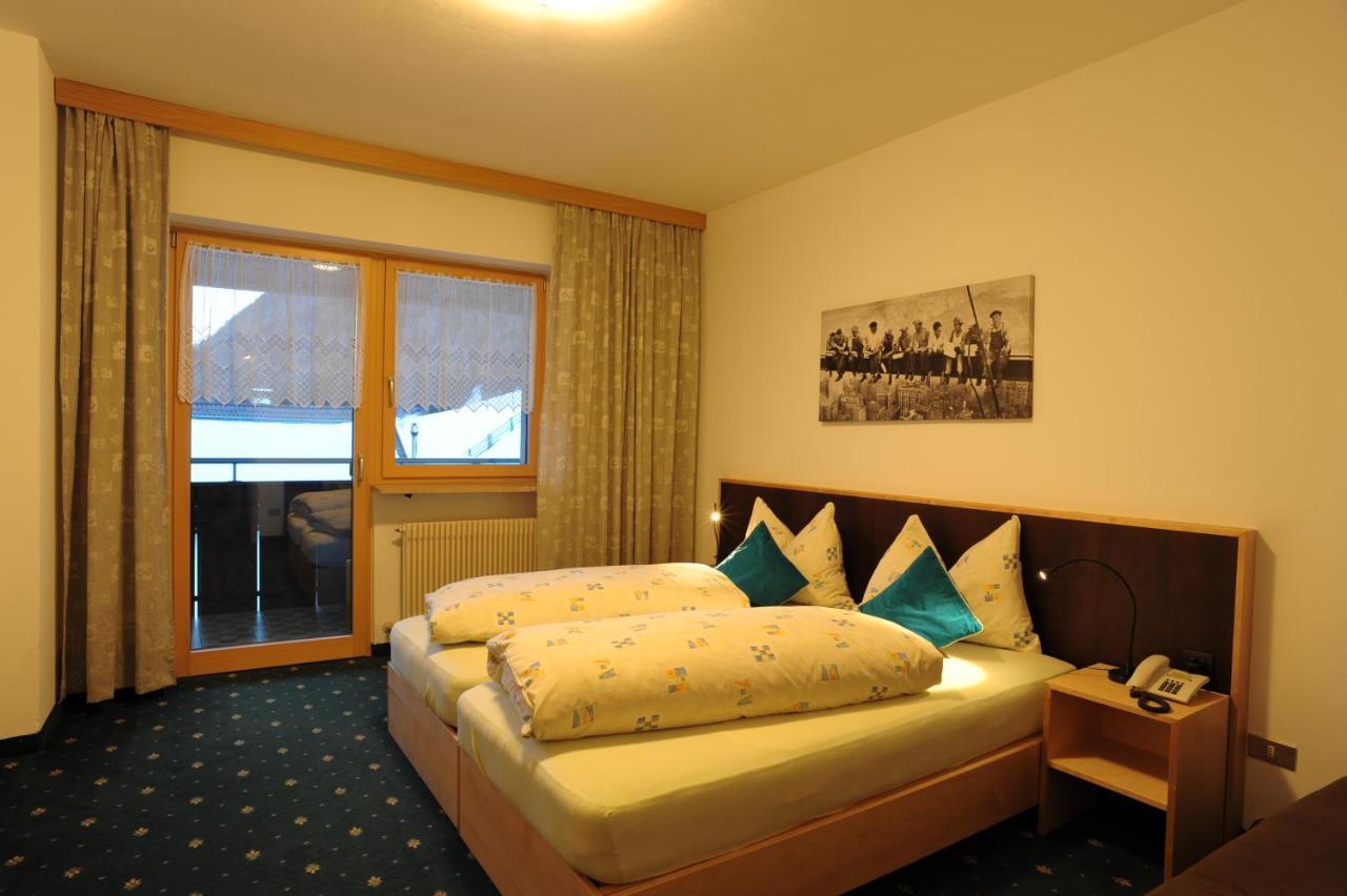 Hotel Martellerhof エクステリア 写真